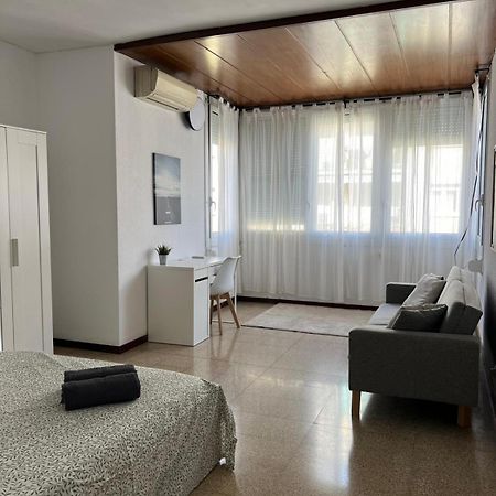 Habitacion Privada En Piso Compartido Lepanto Барселона Экстерьер фото